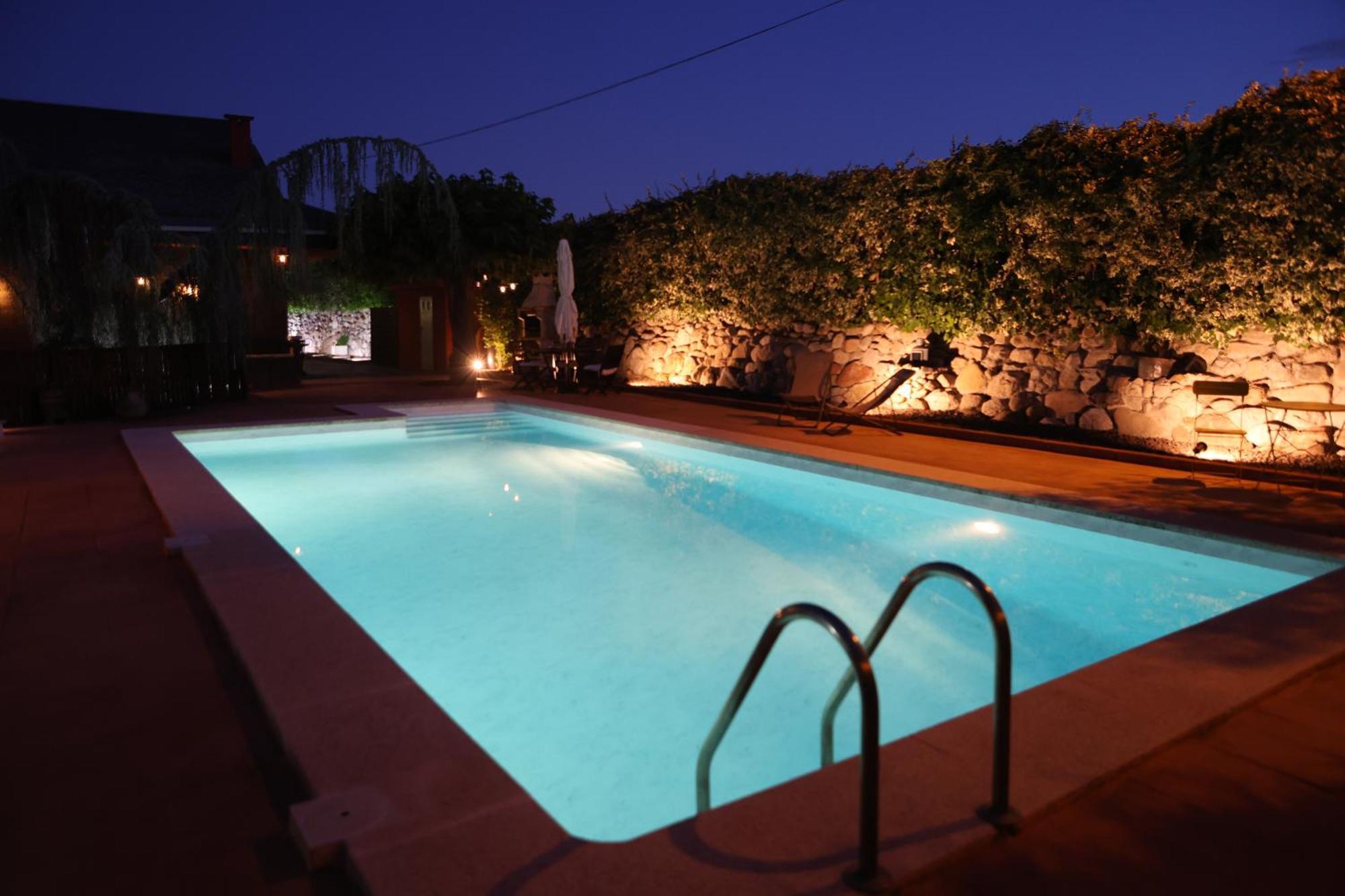 El Cedre Blau Vivienda Con Piscina En Granollers Villa Exterior photo