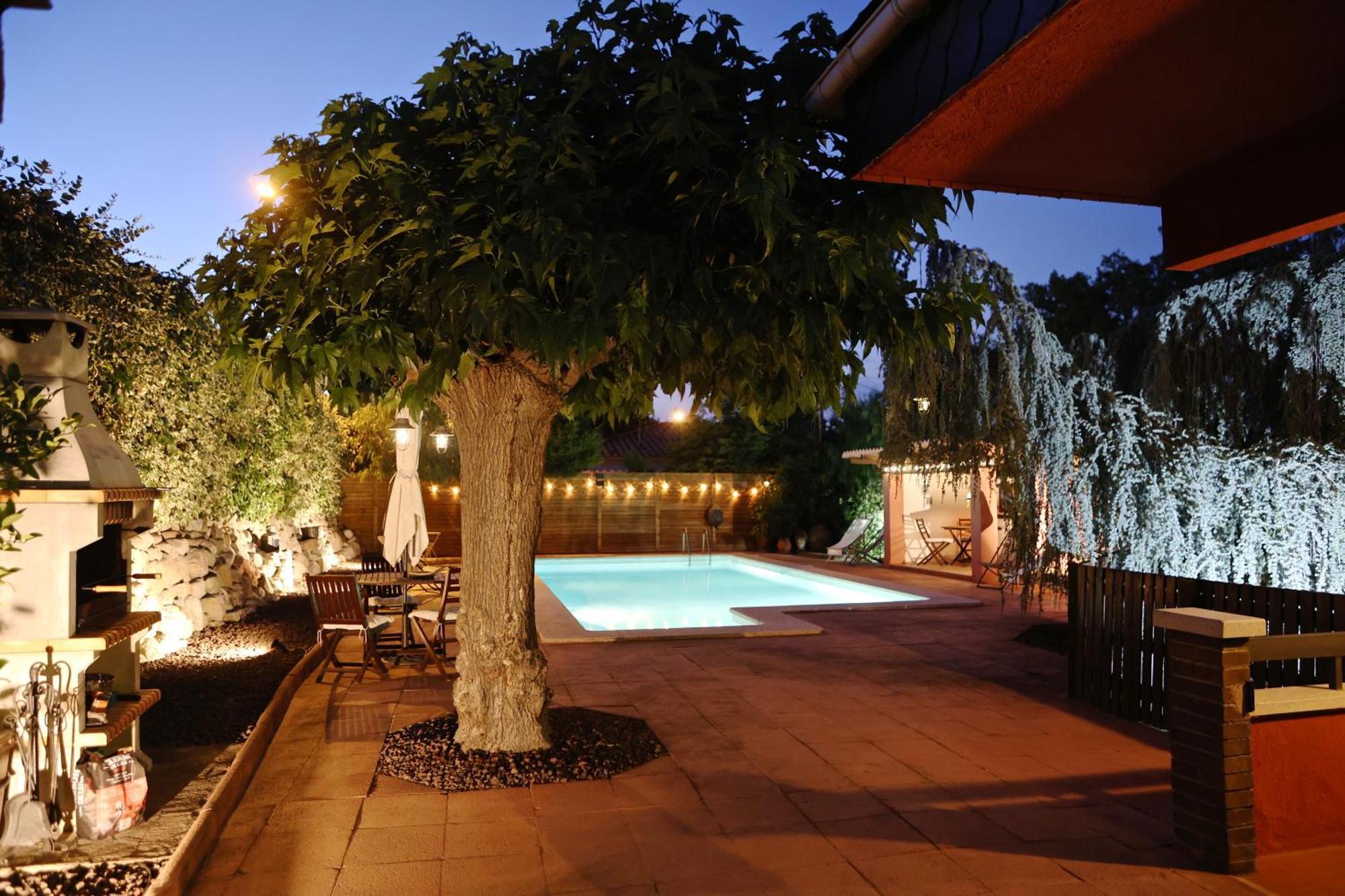 El Cedre Blau Vivienda Con Piscina En Granollers Villa Exterior photo